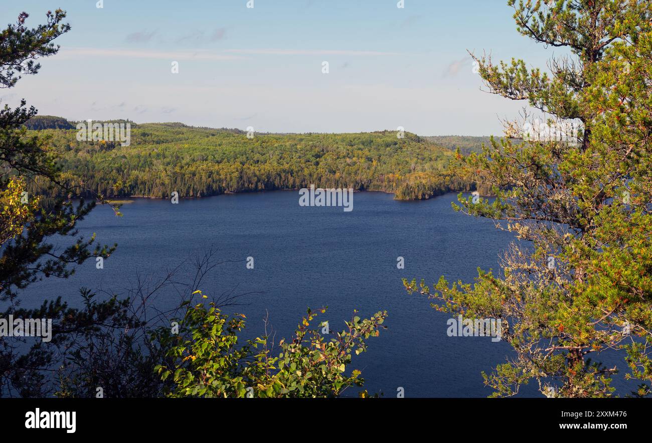 Ruhiger Morgen im Great North Woods auf dem Gunflint Trail in Minnesota Stockfoto
