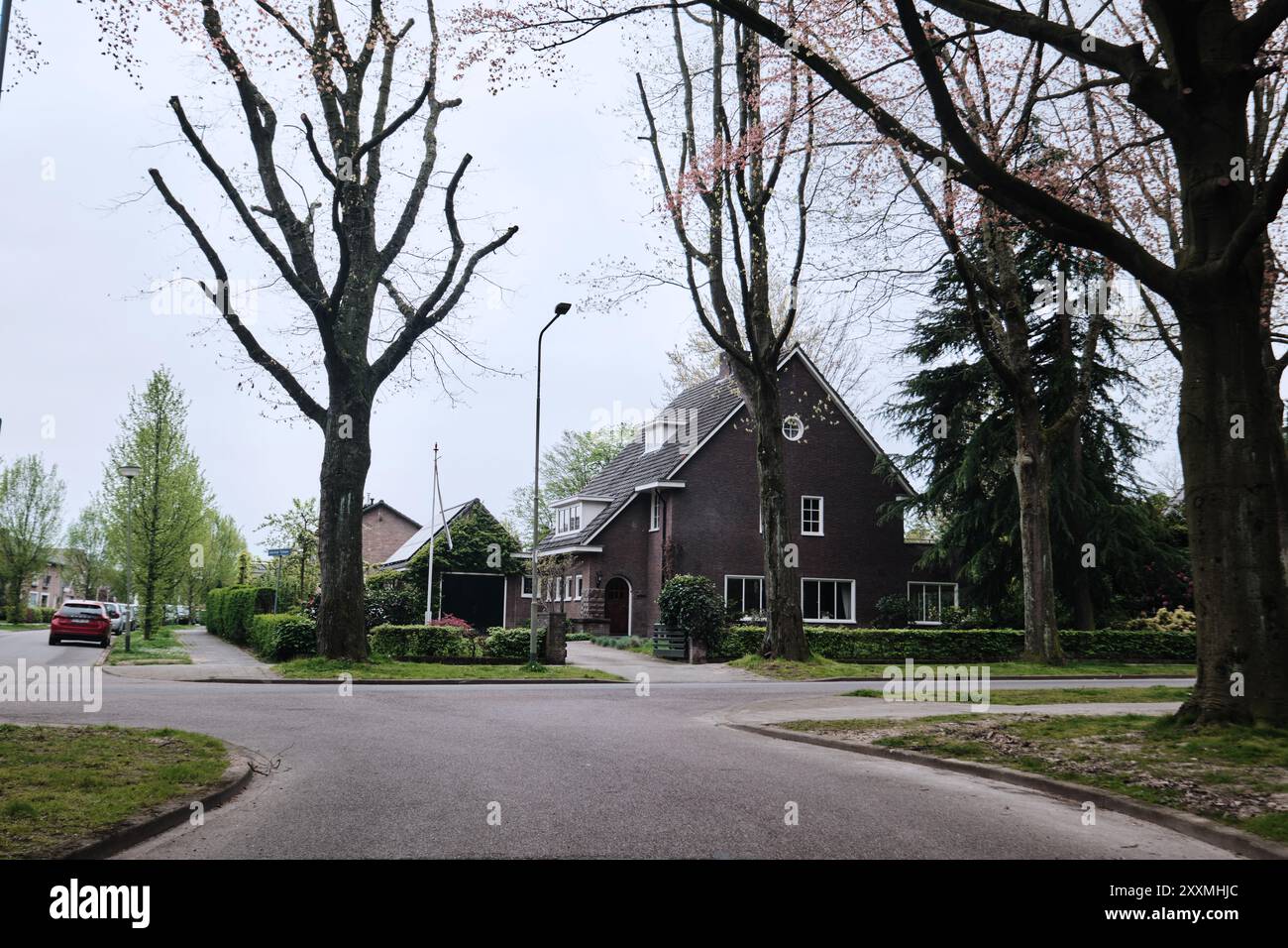 Limburg, Niederlande - 10. April 2024: Bürgerhäuser in Sittard Geleen Stockfoto