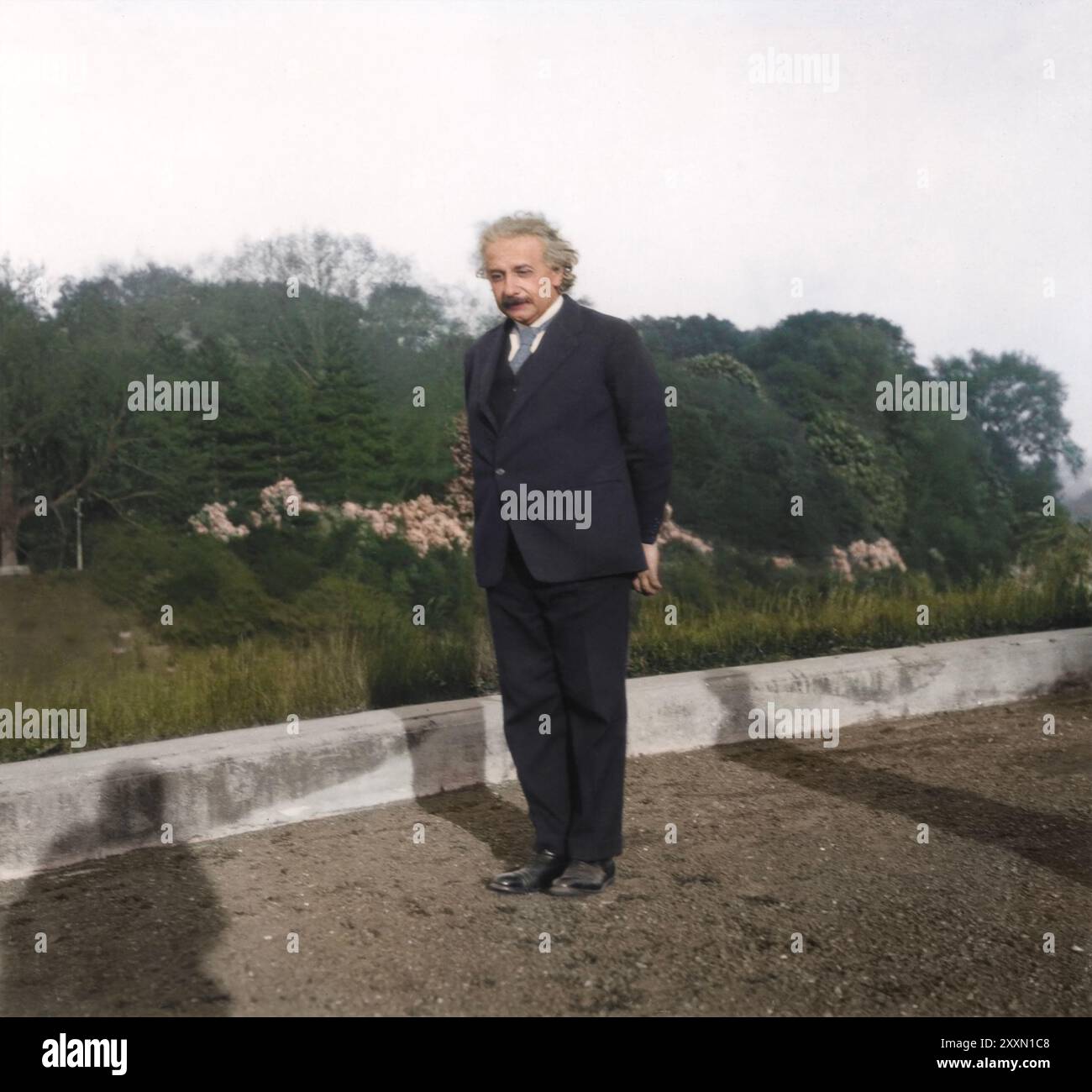 Albert Einstein in Laeken, Belgien. 54 Jahre alt. Unbekannte Fotografen. Stockfoto