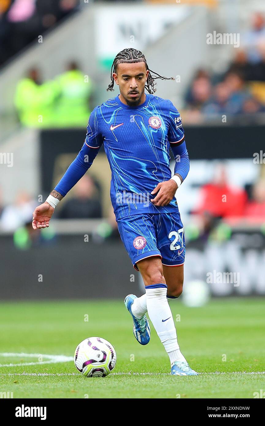 Wolverhampton, Großbritannien. August 2024. Malo Gusto aus Chelsea während des Premier League-Spiels zwischen Wolverhampton Wanderers und Chelsea Credit: MI News & Sport /Alamy Live News Stockfoto