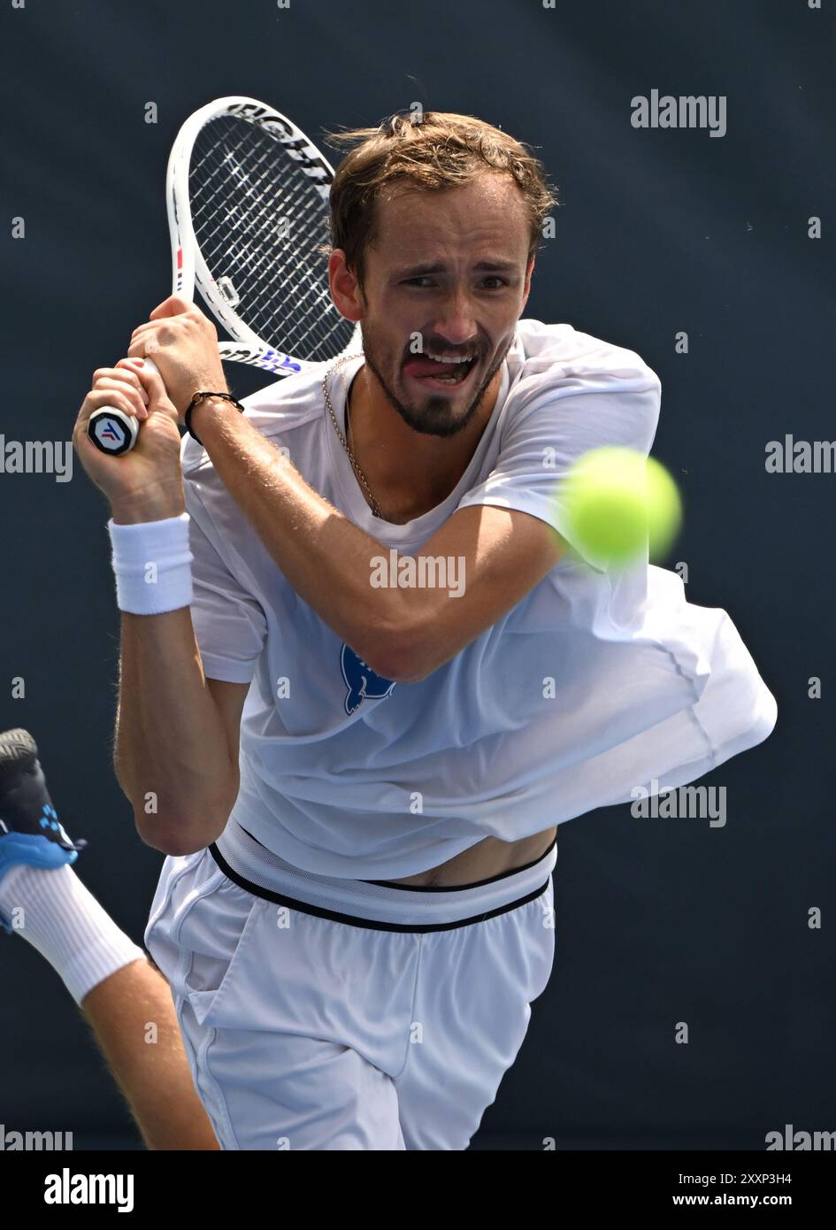 Flushing NY, USA. August 2024. Daniil Medwedew wird am 25. August 2024 auf dem Übungsplatz des USTA Billie Jean King National Tennis Center in Flushing Queens gesehen. Quelle: Mpi04/Mediapunch/Alamy Live News Stockfoto