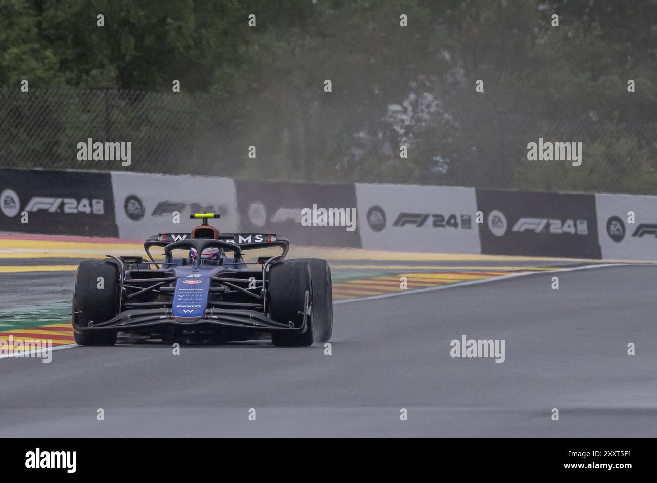CIRCUIT DE SPA-FRANCORCHAMPS, BELGIEN - 27. JULI: Logan Sargeant, Williams Racing aus den USA während des Großen Preises von Belgien auf dem Circuit de Spa-Francorchamps am Samstag, 27. Juli 2024 in Stavelot, Belgien. (Foto: Michael Potts/BSR Agency) Stockfoto