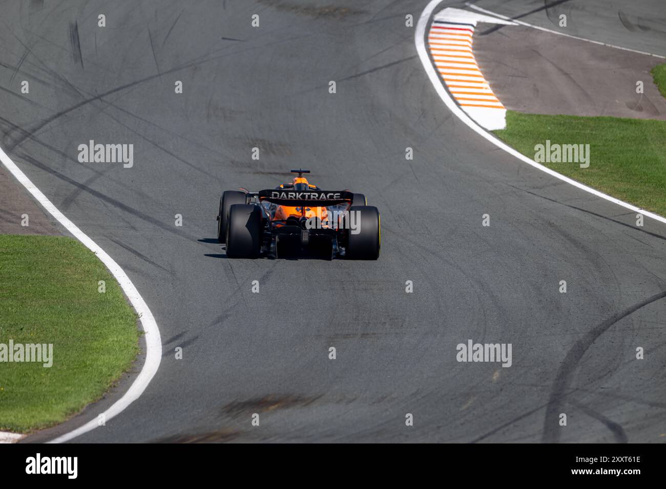 CIRCUIT ZANDVOORT, NIEDERLANDE - 25. AUGUST: Oscar Piastri, McLaren F1 von Australien während des Großen Preises der Niederlande auf dem Circuit Zandvoort am Sonntag, 25. August 2024 in Zandvoort, Niederlande. (Foto: Michael Potts/BSR Agency) Stockfoto