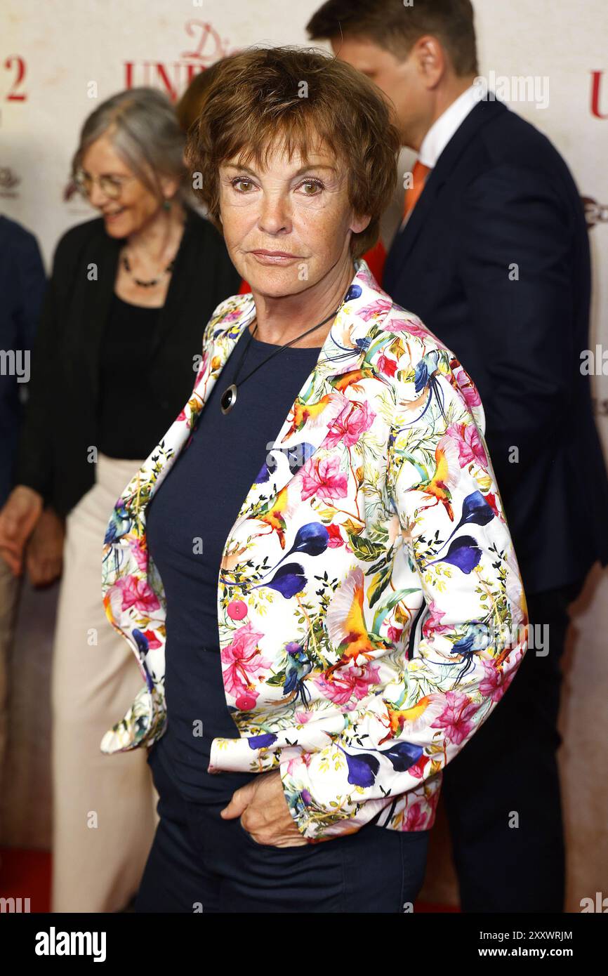 Katrin Sass bei der „die Unbeugsamen 2- Guten Morgen, Ihr Schoenen“ Filmpremiere am 26.08.2024 in Berlin Stockfoto