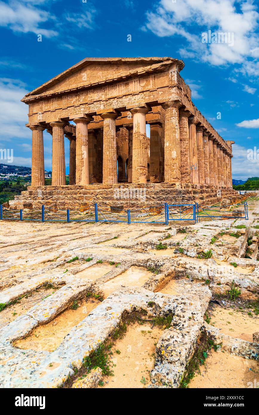 Agrigento, Sizilien Insel, Italien: Tempel der Concordia, antike griechische Tempel im Tal der Tempel. Europa Stockfoto