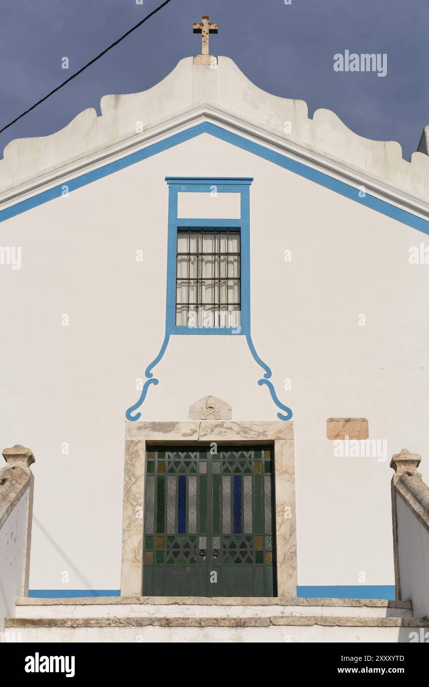 Weiße Kirche des Dorfes Terena in Alentejo, Portugal, Europa Stockfoto