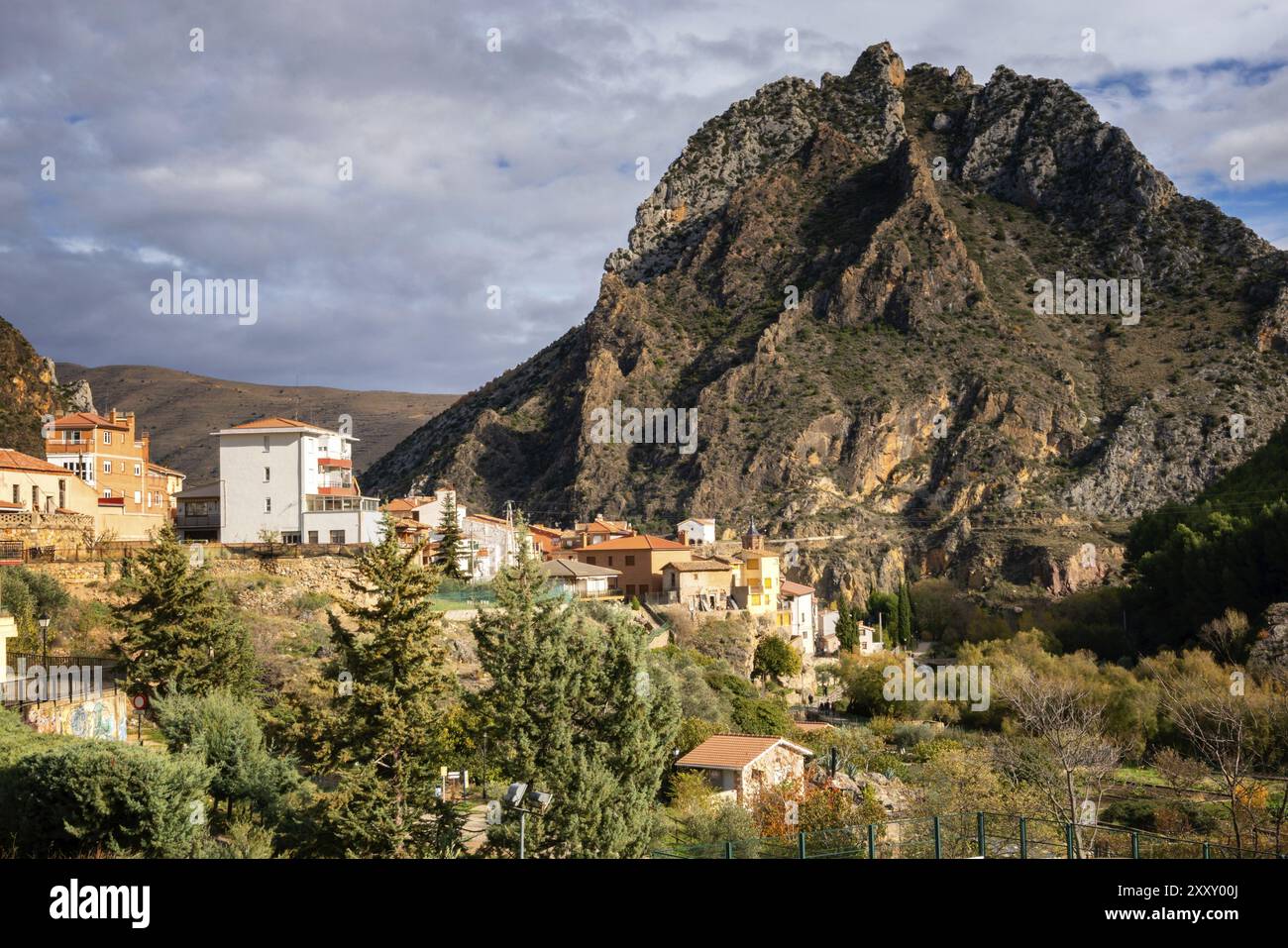 Malerischer Blick auf das Dorf Arnedillo in Spanien Stockfoto