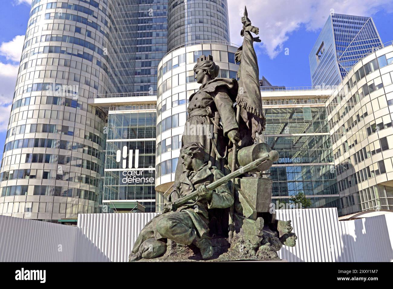 La Defence Monument, Esplanade von La Defence Stockfoto