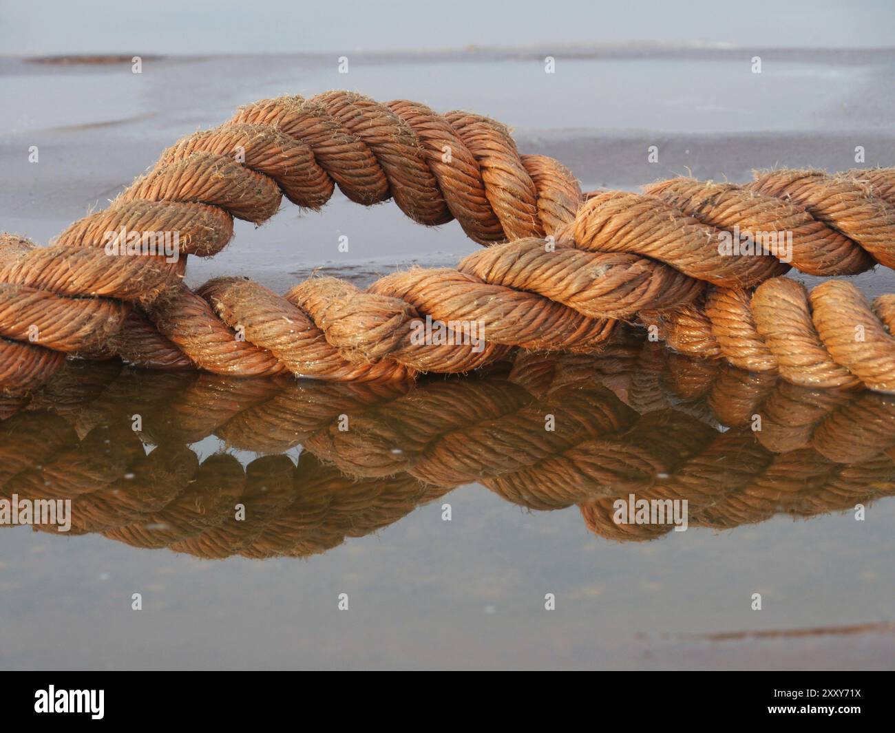 Das Seil eines Schiffes im Hafen von Stettin Stockfoto