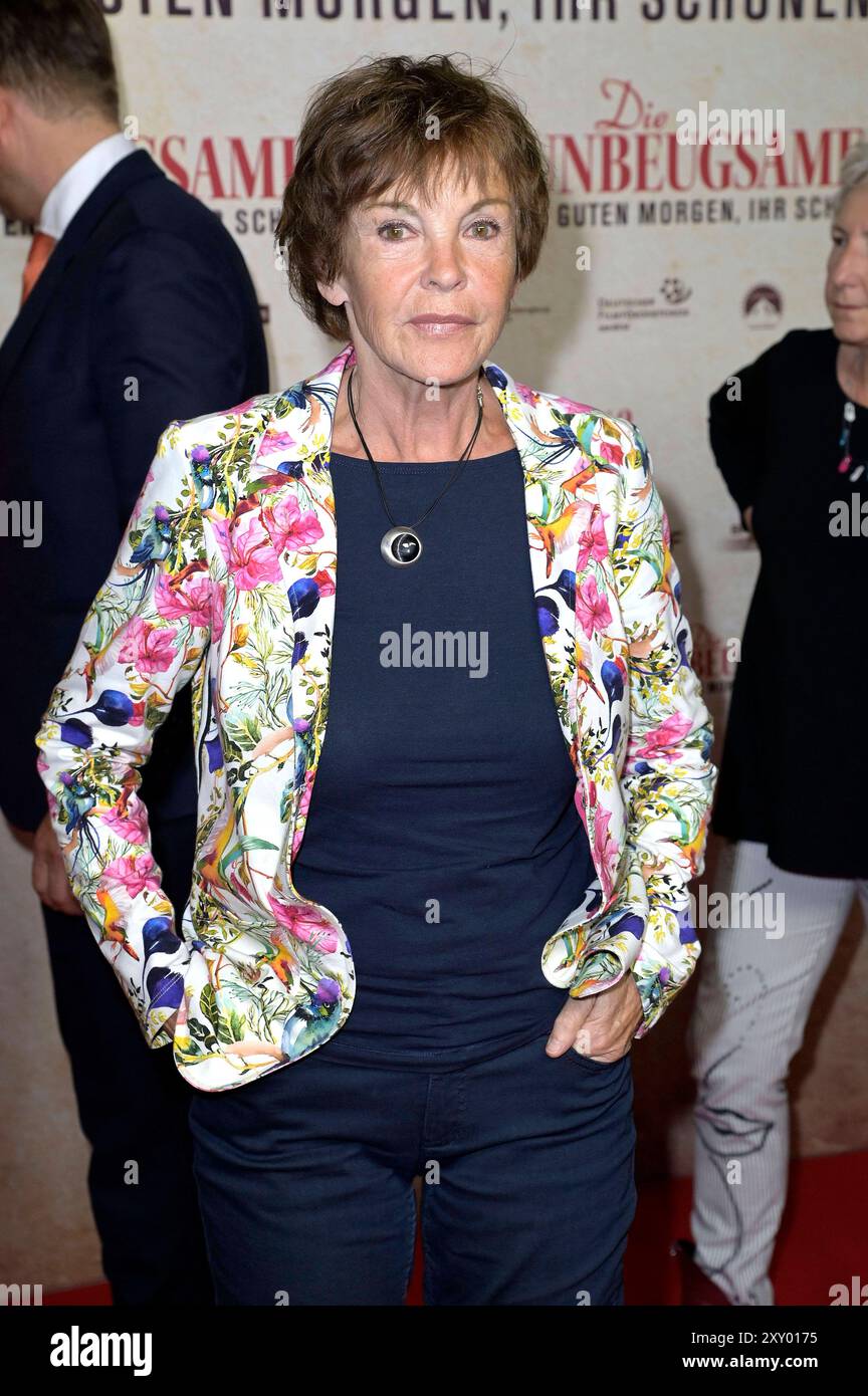 Katrin Sass bei der Premiere des Dokumentarfilms die Unbeugsamen 2 - Guten Morgen, ihr schön im Kino in der Kulturbrauerei. Berlin, 26.08.2024 *** Katrin Sass bei der Premiere des Dokumentarfilms die Unbeugsamen 2 Guten Morgen, ihr schön im Kino in der Kulturbrauerei Berlin, 26 08 2024 Foto:XF.xKernx/xFuturexImagex unbeugsamen 4837 Stockfoto