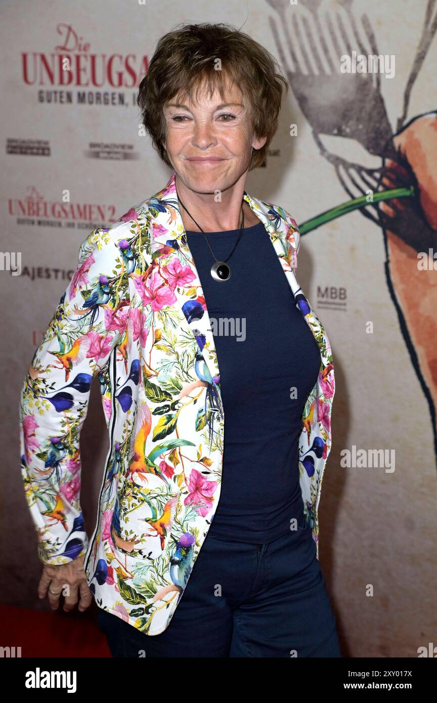 Katrin Sass bei der Premiere des Dokumentarfilms die Unbeugsamen 2 - Guten Morgen, ihr schön im Kino in der Kulturbrauerei. Berlin, 26.08.2024 *** Katrin Sass bei der Premiere des Dokumentarfilms die Unbeugsamen 2 Guten Morgen, ihr schön im Kino in der Kulturbrauerei Berlin, 26 08 2024 Foto:XF.xKernx/xFuturexImagex unbeugsamen 4840 Stockfoto