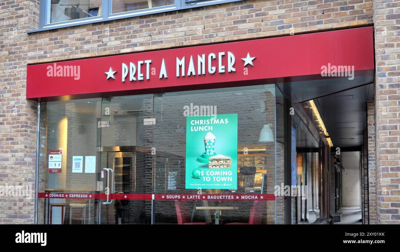 Pret A Manger, Kette für fertige Sandwiches, Frühstück, Kaffee, Suppen und Salate im 40 Stoney St, London SE1 9LB, UK Stockfoto