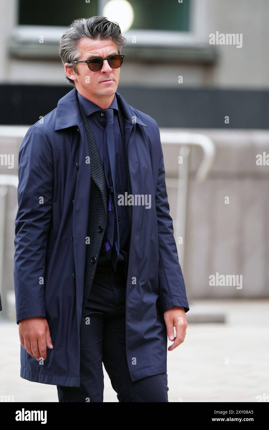 Joey Barton kommt im Warrington Combined Crown and Magistrates Court Centre an, wo er wegen böswilliger Kommunikationsdelikte beschuldigt wird. Die Anklage betrifft Tweets, die er über den Fußballexperten Eni Aluko während eines FA-Cup-Spiels schickte, das sie für die BBC im Januar kommentierte. Bilddatum: Dienstag, 27. August 2024. Stockfoto