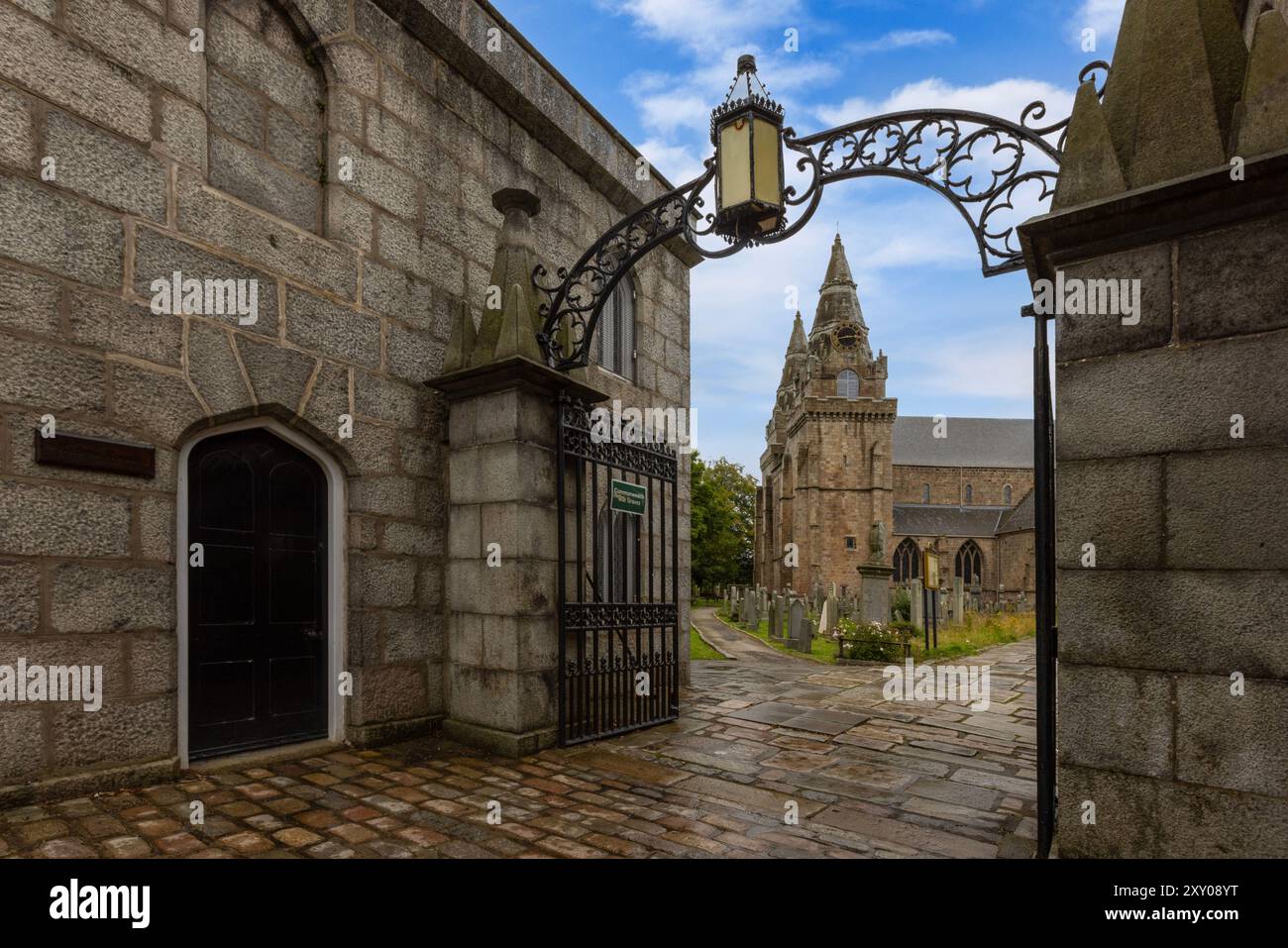 Die St Machar’s Cathedral ist eine Church of Scotland kirk in Aberdeen, Schottland, die sich in der ehemaligen Stadtburg Old Aberdeen befindet. Stockfoto