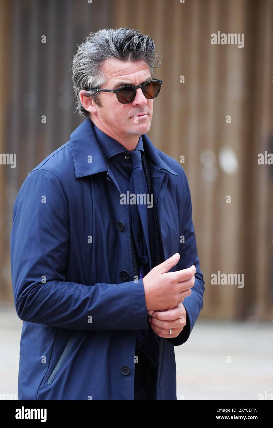 Joey Barton kommt am Liverpool Crown Court an, wo er wegen böswilliger Kommunikationsverstöße beschuldigt wird. Die Anklage betrifft Tweets, die er über den Fußballexperten Eni Aluko während eines FA-Cup-Spiels schickte, das sie für die BBC im Januar kommentierte. Bilddatum: Dienstag, 27. August 2024. Stockfoto