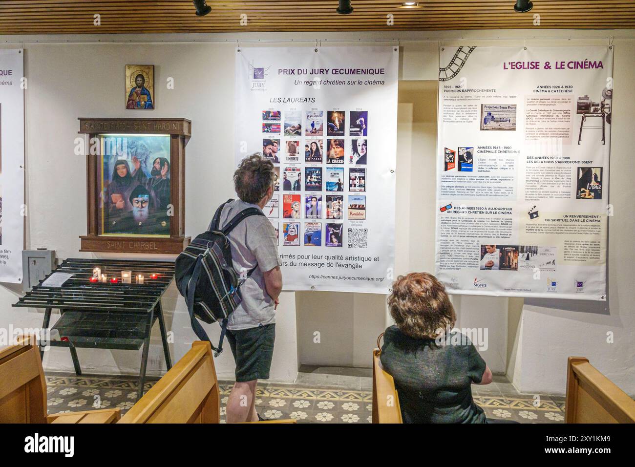 Cannes Frankreich, Center Centre Croisette, Kirche unserer Lieben Frau von der Good Voyage, Eglise Notre Dame de Bon Voyage, Inneneinrichtung, Kino Filme Beziehung rel Stockfoto