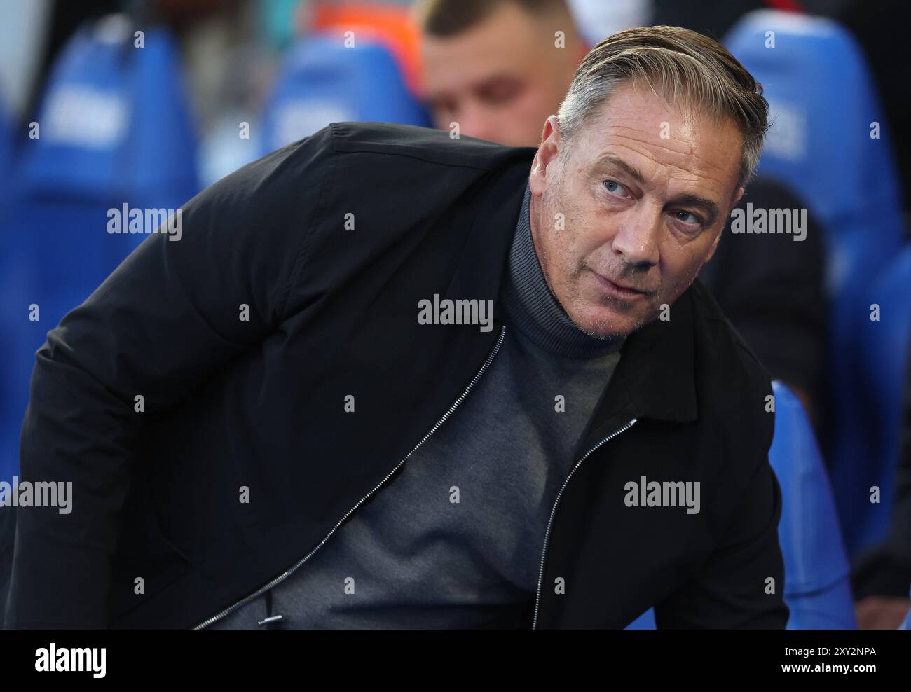 Brighton und Hove, Großbritannien. August 2024. Scott Lindsey, Manager von Crawley Town, während des Carabao Cup-Spiels im AMEX Stadium, Brighton und Hove. Der Bildnachweis sollte lauten: Paul Terry/Sportimage Credit: Sportimage Ltd/Alamy Live News Stockfoto