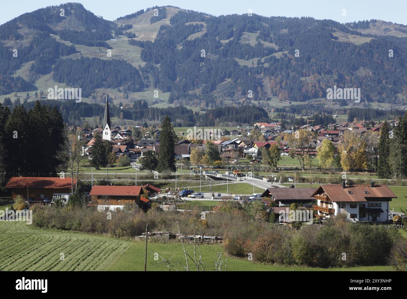 Angeln mit einer Gruppe Hörner Stockfoto