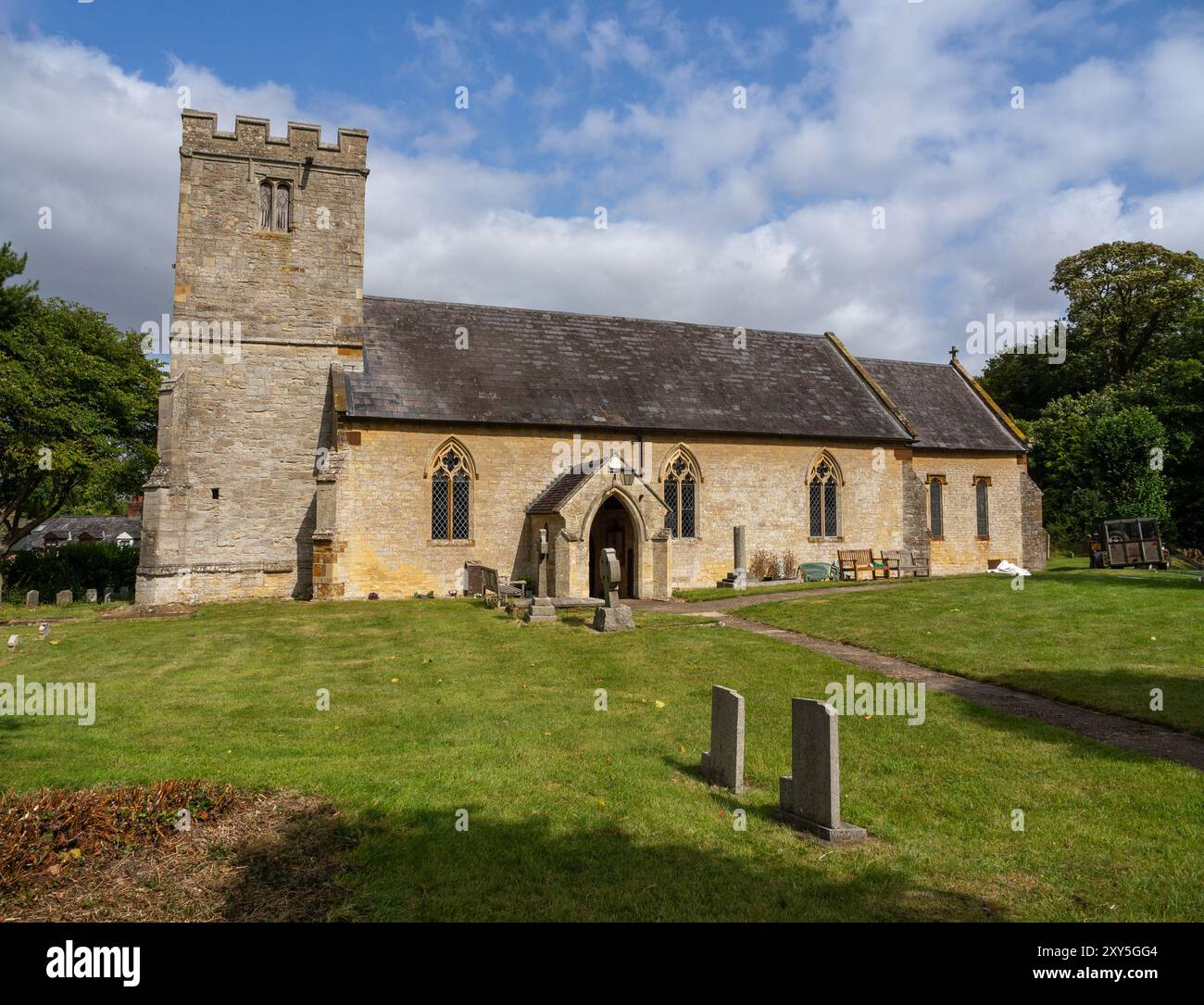 Kirche St. Margaret im Dorf Alderton, Northamptonshire, Großbritannien; die frühesten Teile stammen aus dem 16. Jahrhundert Stockfoto