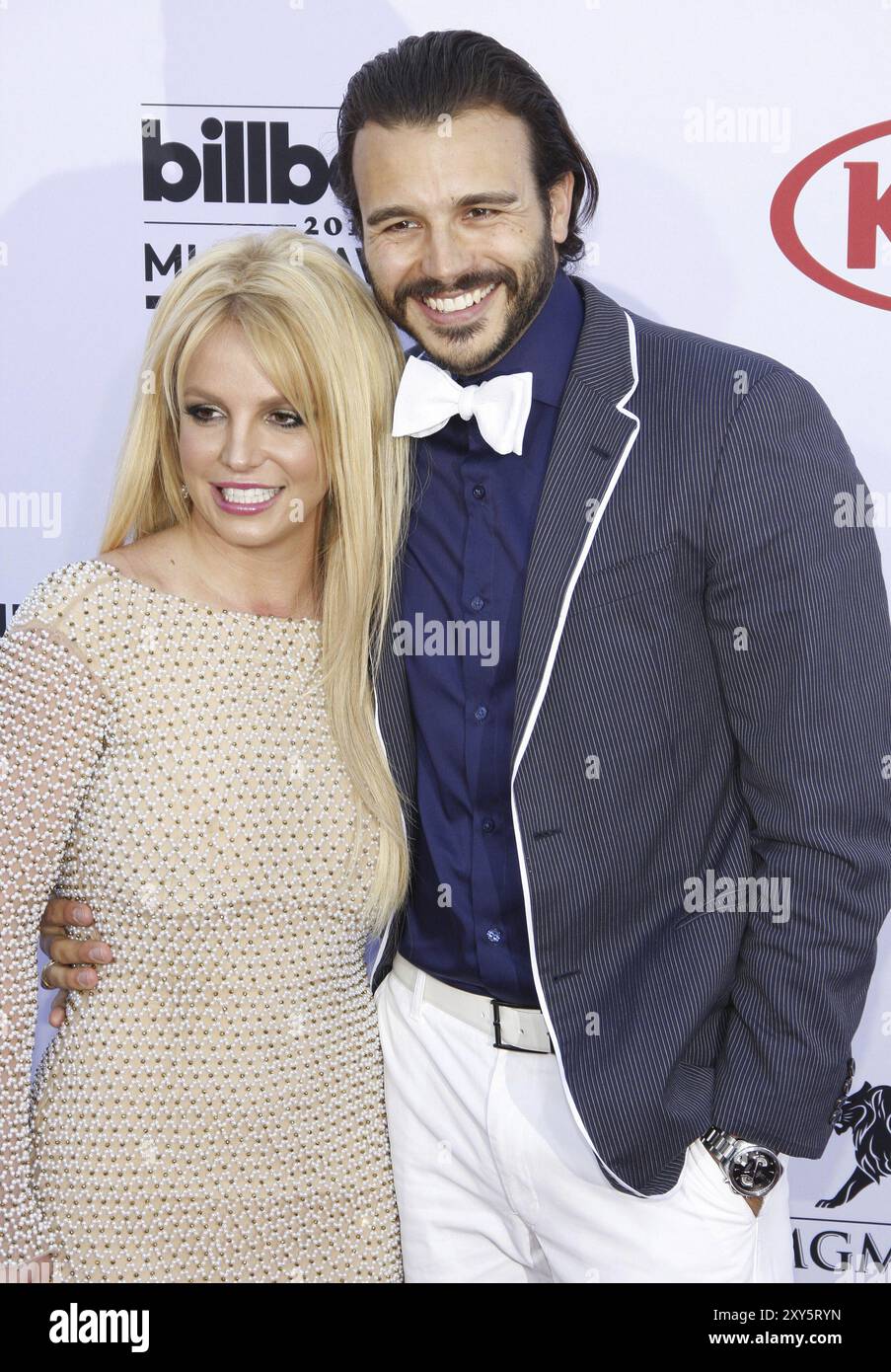 Britney Spears und Charlie Ebersol bei den Billboard Music Awards 2015, die am 17. Mai 2015 in der MGM Garden Arena in Las Vegas, USA, stattfanden. Quelle: Lumeimag Stockfoto