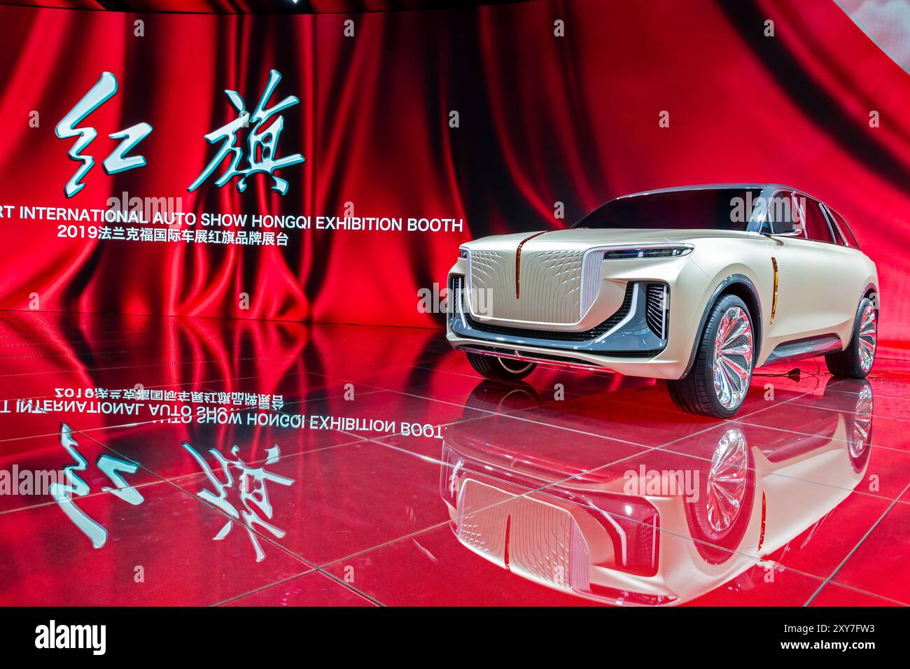 Hongqi E115 Elektro-SUV-Auto auf der IAA in Frankfurt. Deutschland - 11. September 2019. Stockfoto