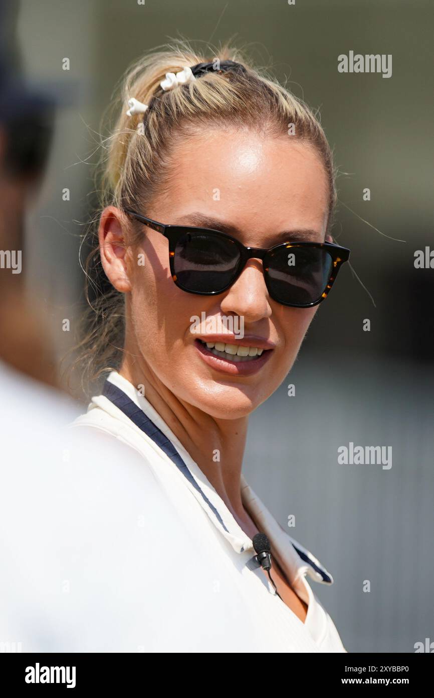Atlanta, Georgia, USA. August 2024. Paige Spiranac auf der Driving Range vor der Creator Classic Tour Championship 2024, die von Blackstone im East Lake Golf Club präsentiert wurde. (Kreditbild: © Debby Wong/ZUMA Press Wire) NUR REDAKTIONELLE VERWENDUNG! Nicht für kommerzielle ZWECKE! Stockfoto