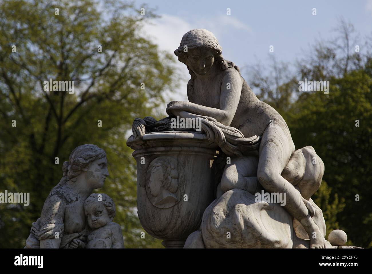 Celle, Deutschland, 19. April 2014: Eine Statue der dänischen und norwegischen Königin Caroline Mathilde, die vom Hof verboten wurde und den Rest ihres Lebens verbrachte Stockfoto