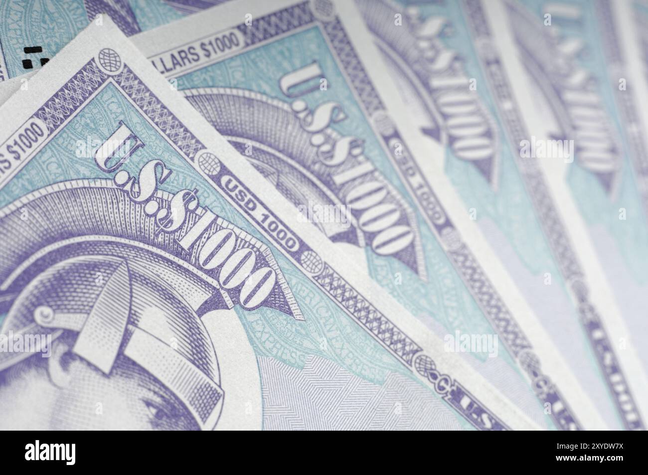 American Express 1000 Dollar Traveller's Cheque abstrakte Hintergrundnaht Stockfoto