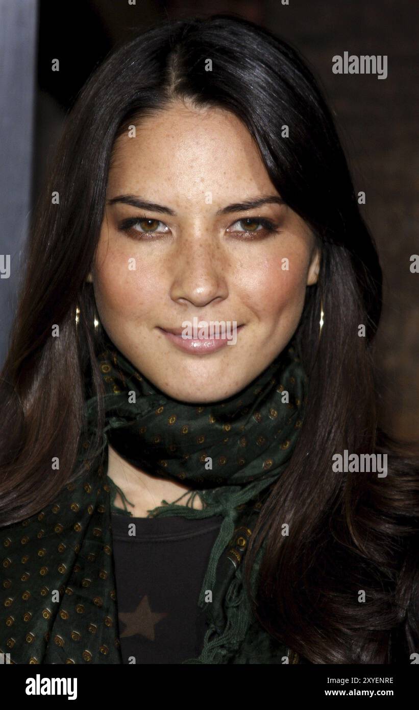 Olivia Munn bei der Premiere von „Nobel Son“ in Los Angeles am 2. Dezember 2008 im Egyptian Theatre in Hollywood. Kredit: Lumeimages.com Stockfoto