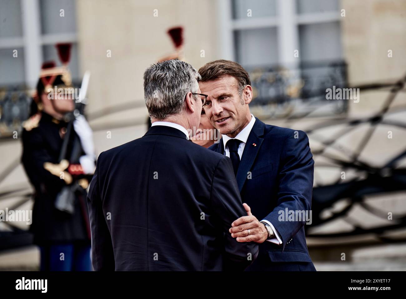 Paris, Frankreich. 30. Juni 2024. Antonin Burat/Le Pictorium - Empfang der Staats- und Regierungschefs im Elysee-Palast zur Eröffnung der Paralympischen Spiele 2024 in Paris. - 01/07/2024 - Frankreich/Paris - der Premierminister des Vereinigten Königreichs Keir Starmer wurde vom französischen Präsidenten Emmanuel Macron im Elysee-Palast anlässlich der Paralympischen Spiele 2024 am 28. August 2024 empfangen. Quelle: LE PICTORIUM/Alamy Live News Stockfoto