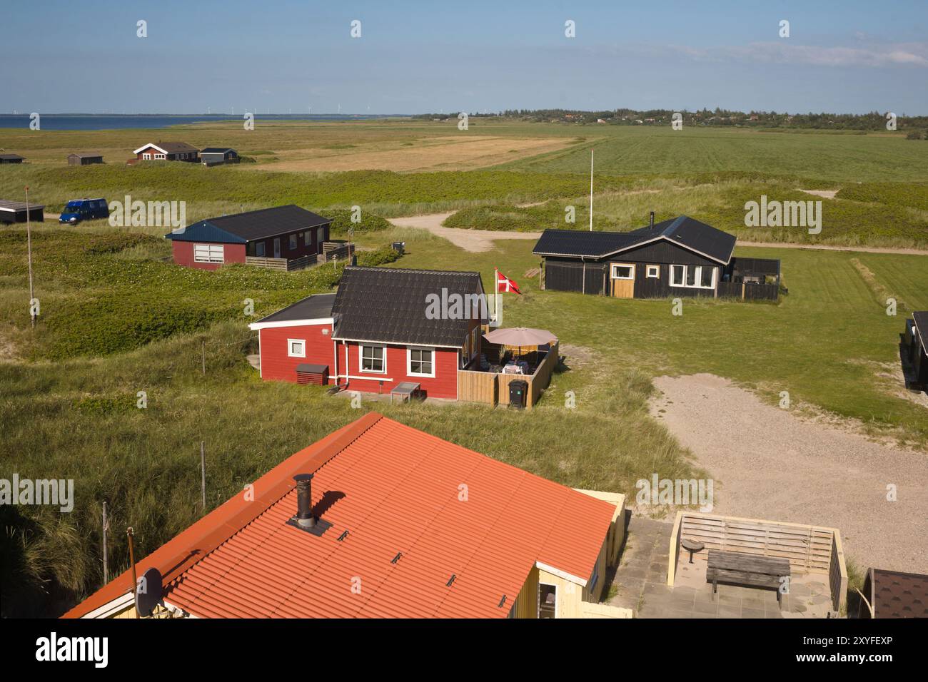 Ferienhäuser am Fjand Strand an der Nordseeküste von Denmarks bei Ulfborg Stockfoto