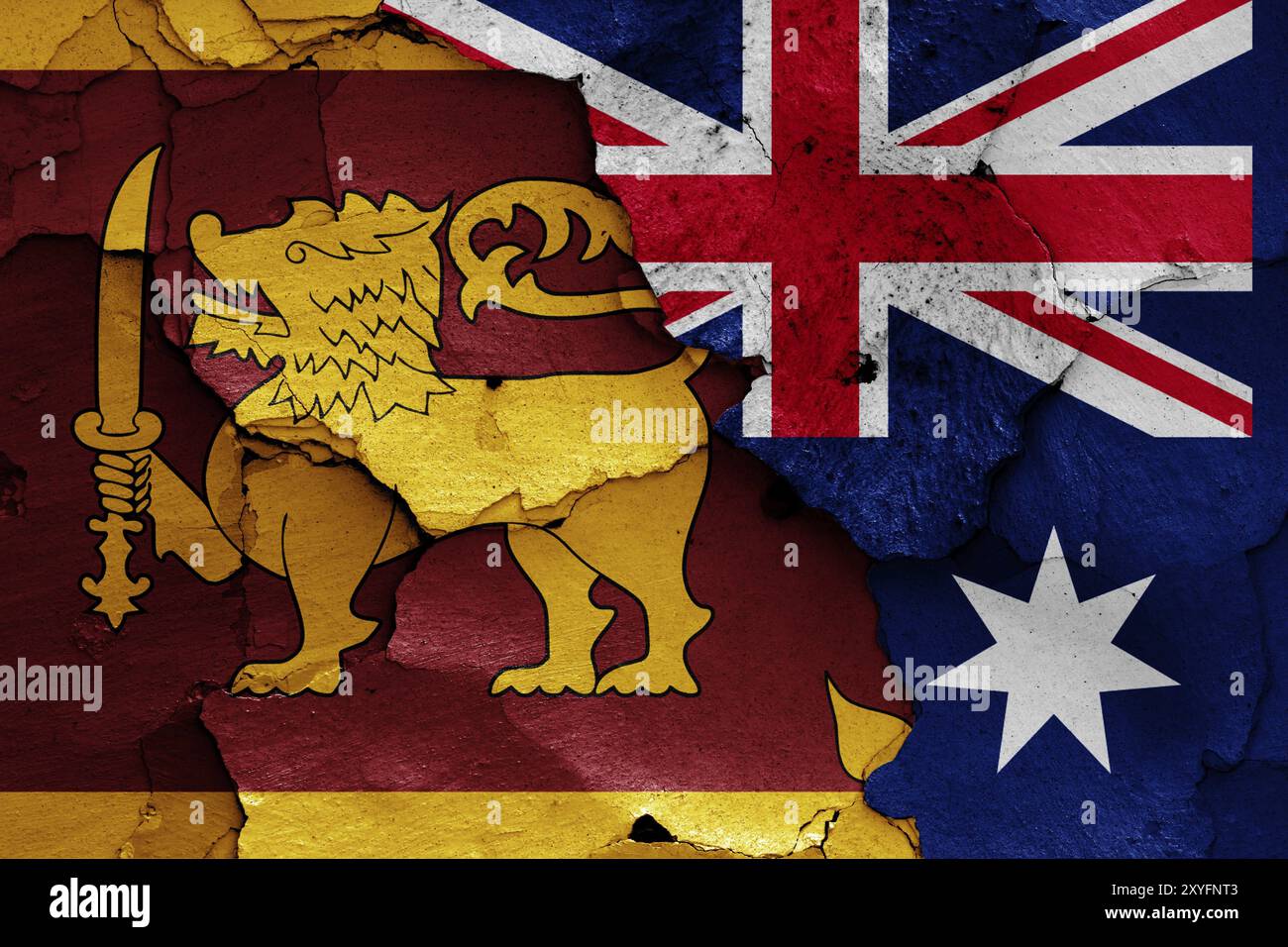 Flaggen von Sri Lanka und Australien auf gerissene Wand gemalt Stockfoto