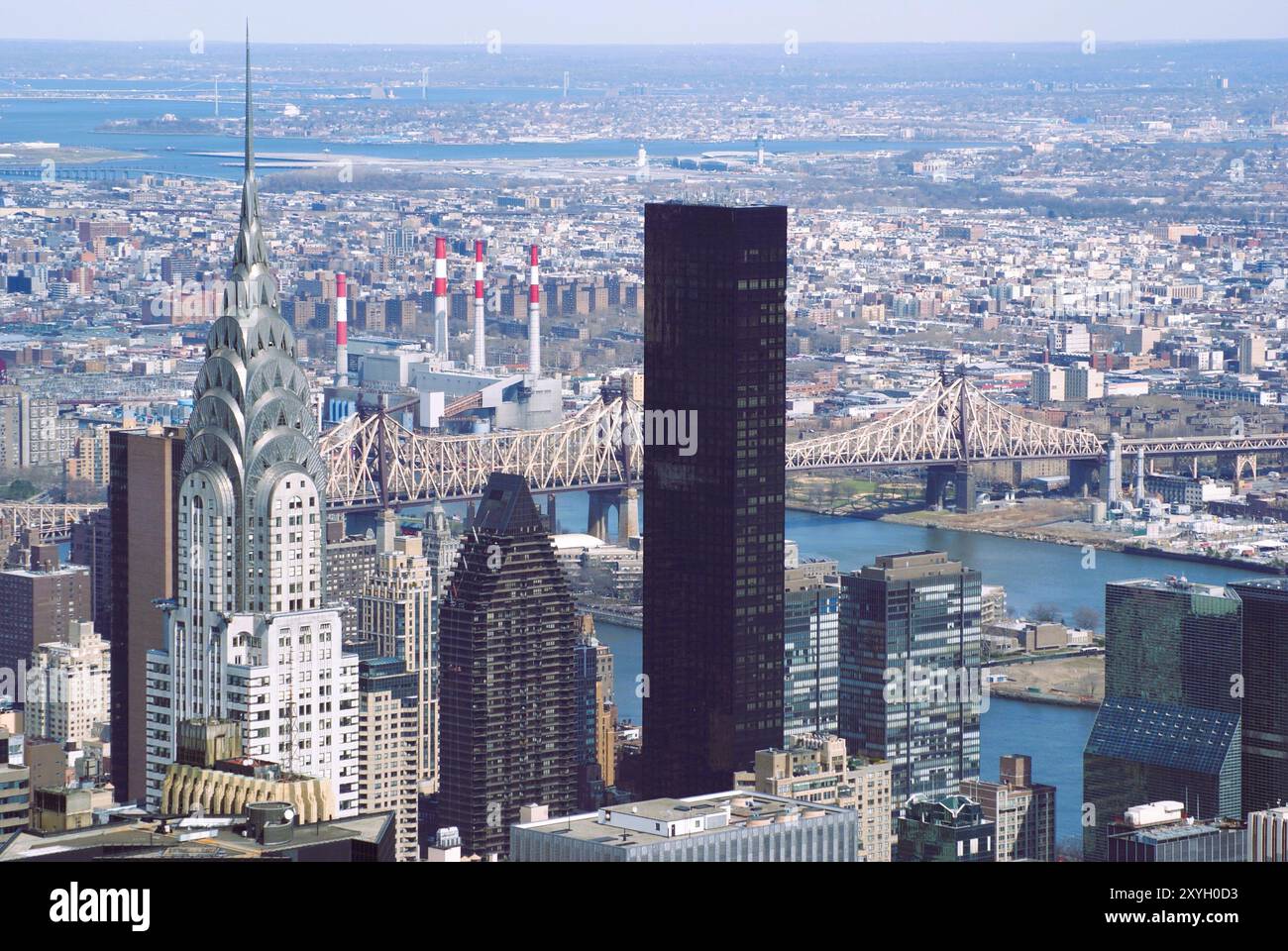 Blick auf das Chrysler Building vom Empire State Building Stockfoto