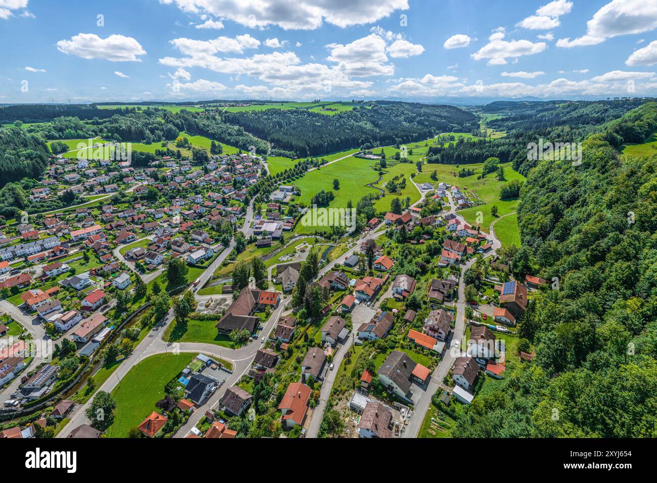 Blick auf das östliche Günztal rund um Ronsberg im Allgäu Stockfoto
