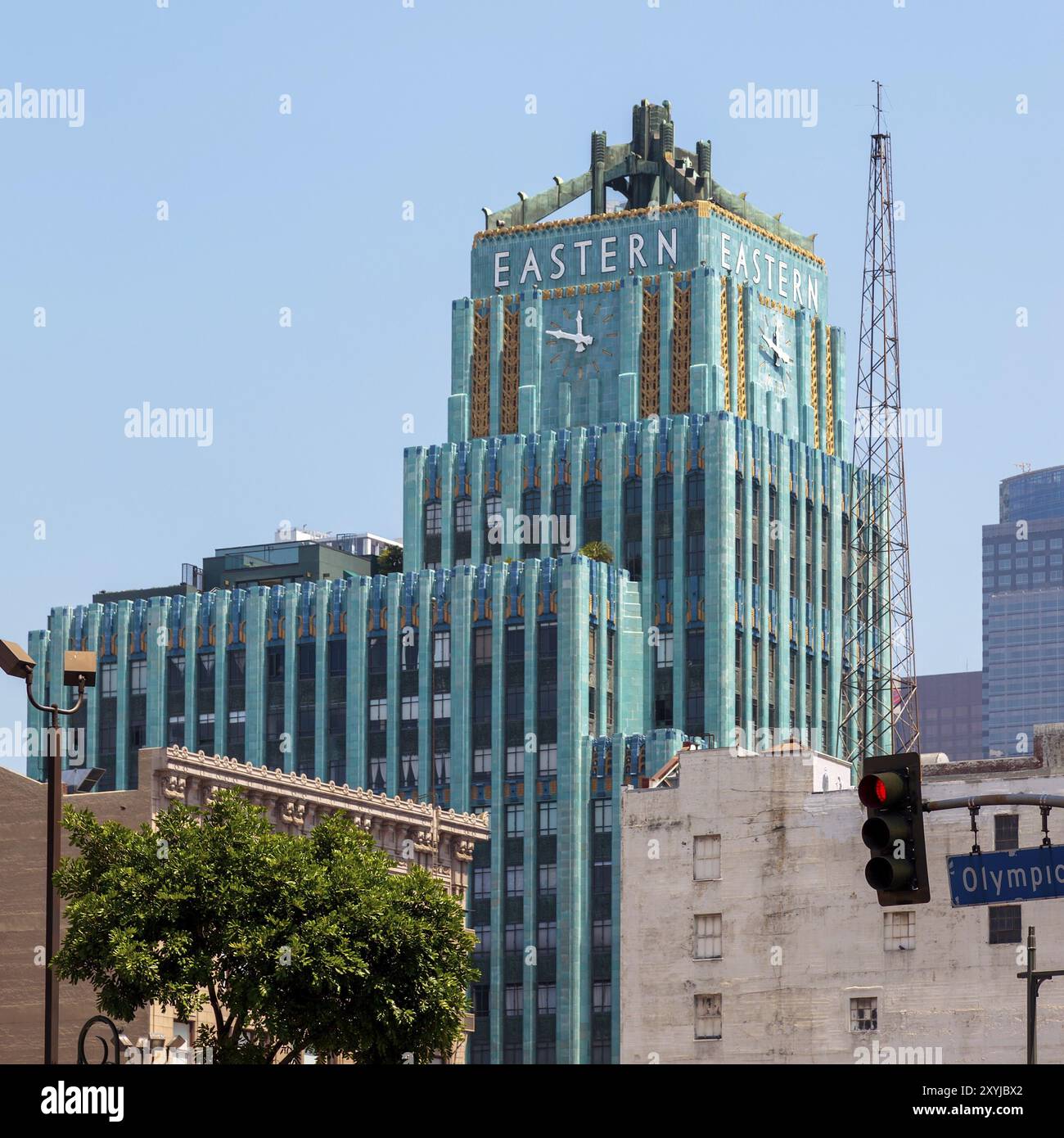 LOS ANGELES, KALIFORNIEN, USA, 28. JULI: Das Eastern Columbia Building in Los Angeles, Kalifornien am 28. Juli 2011, Nordamerika Stockfoto