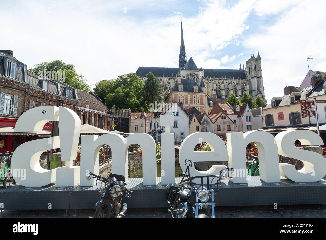 Kathedrale von Amiens vom Saint Leu Quarter, Amiens, Picardy, Frankreich Stockfoto