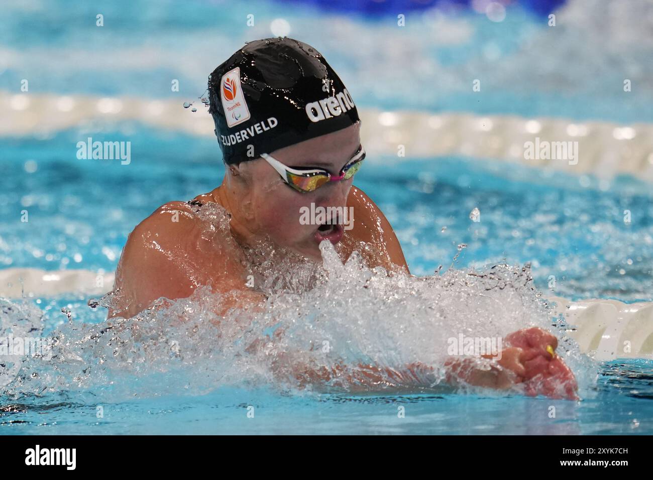 Nanterre, Frankreich. 30. August 2024. NANTERRE, FRANKREICH - AUGUST 30: Teilnahme am 100-m-Brustschlag der Frauen - Vorläufe am 2. Tag des Para Schwimmens - Paralympische Sommerspiele 2024 in Paris La Defense Arena am 30. August 2024 in Nanterre, Frankreich. (Foto von Patrick Goosen/BSR Agency) Credit: BSR Agency/Alamy Live News Stockfoto