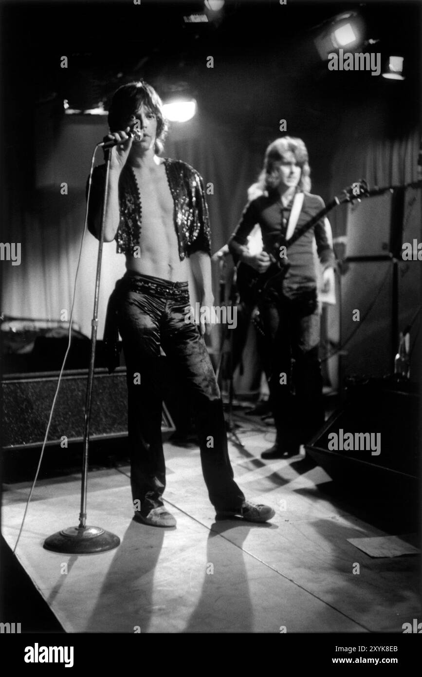 Mick Jagger und Mick Taylor, eine Rolling Stones Probe am Institute of Contemporary Arts (ICA) London. London, England 1971 1970er Jahre, Großbritannien HOMER SYKES Stockfoto