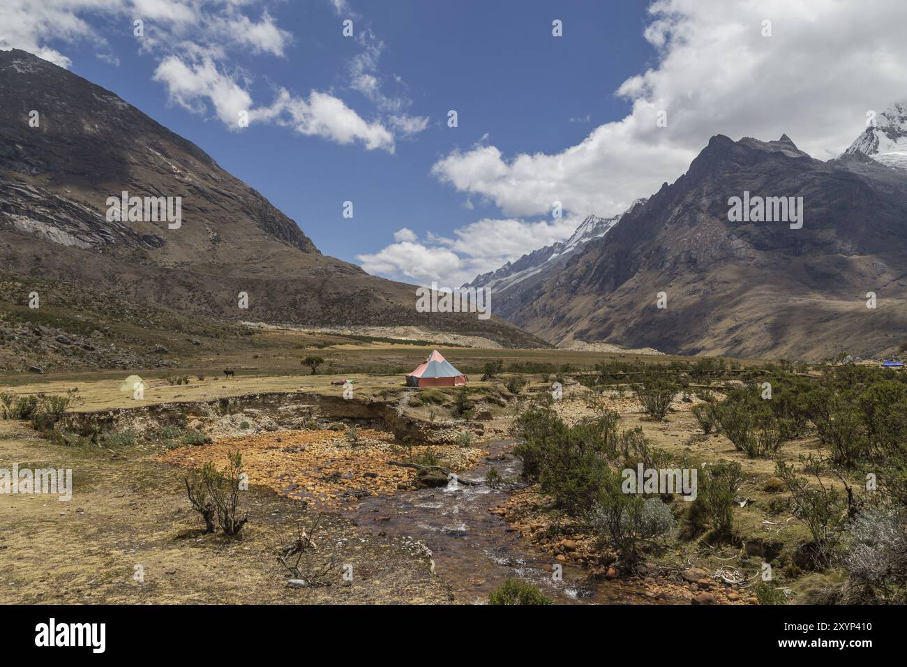 Foto von einem Zelt auf dem Santa Cruz Trek in Peru Stockfoto