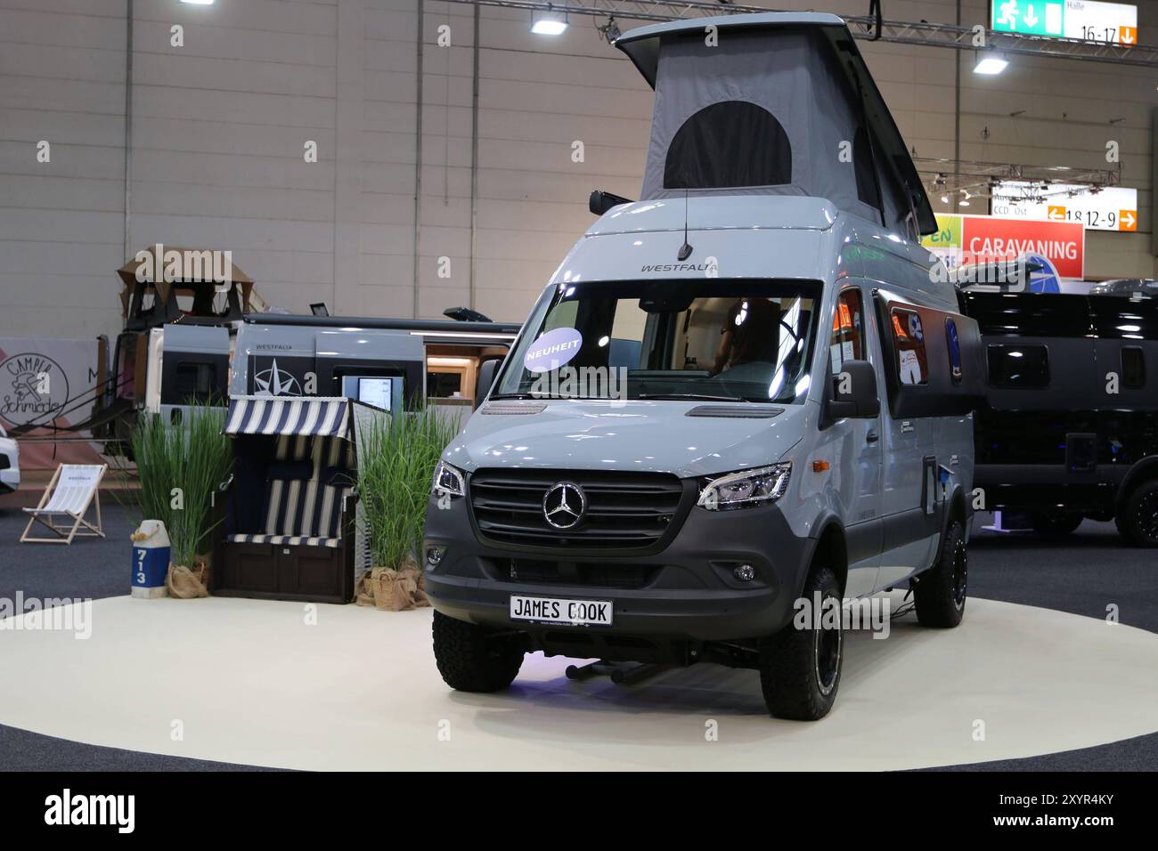 Westfalia James Cook 600 D Campingbus auf Basis Mercedes Benz Sprinter, Caravan Salon Düsseldorf 31.08. - 08.09.2024, Fachbesuchertag 30.08.2024, Messe Düsseldorf, Weltleitmesse für mobiles Reisen, weltgrößte Messe für Reisemobile und Caravans, Camping & Caravans, mobiler Urlaub, Düsseldorf D *** Westfalia James Cook 600 D Wohnmobil-Van basierend auf Mercedes Benz Sprinter, Caravan Salon Düsseldorf 31 08 08 09 2024, Fachbesuchertag 30 08 2024, Messe Düsseldorf, Weltleitmesse für mobiles Reisen, weltgrößte Messe für Mobilmobil und Caravans, Caravans Stockfoto