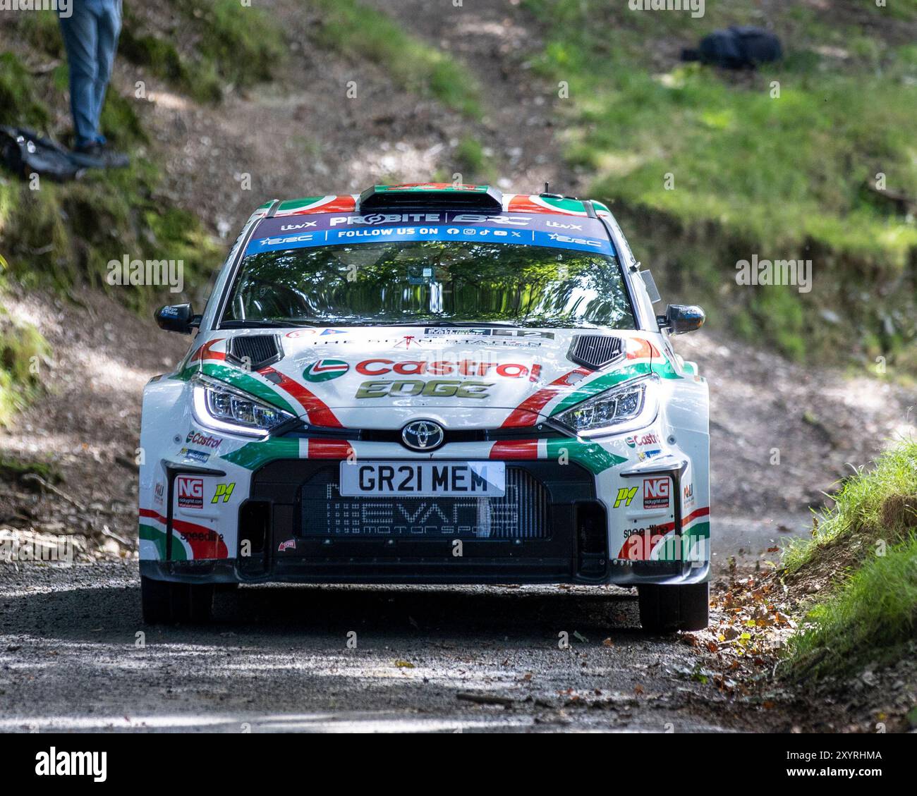 Aberystwyth, Dyfed, Großbritannien. 30. August 2024. 2024 FIA European Rallye Championship Day 1; Fahrer Meirion Evans und Beifahrer Jonathan Jackson in ihrem Toyota GR Yaris während der Rallye Shakedown Credit: Action Plus Sports/Alamy Live News Stockfoto