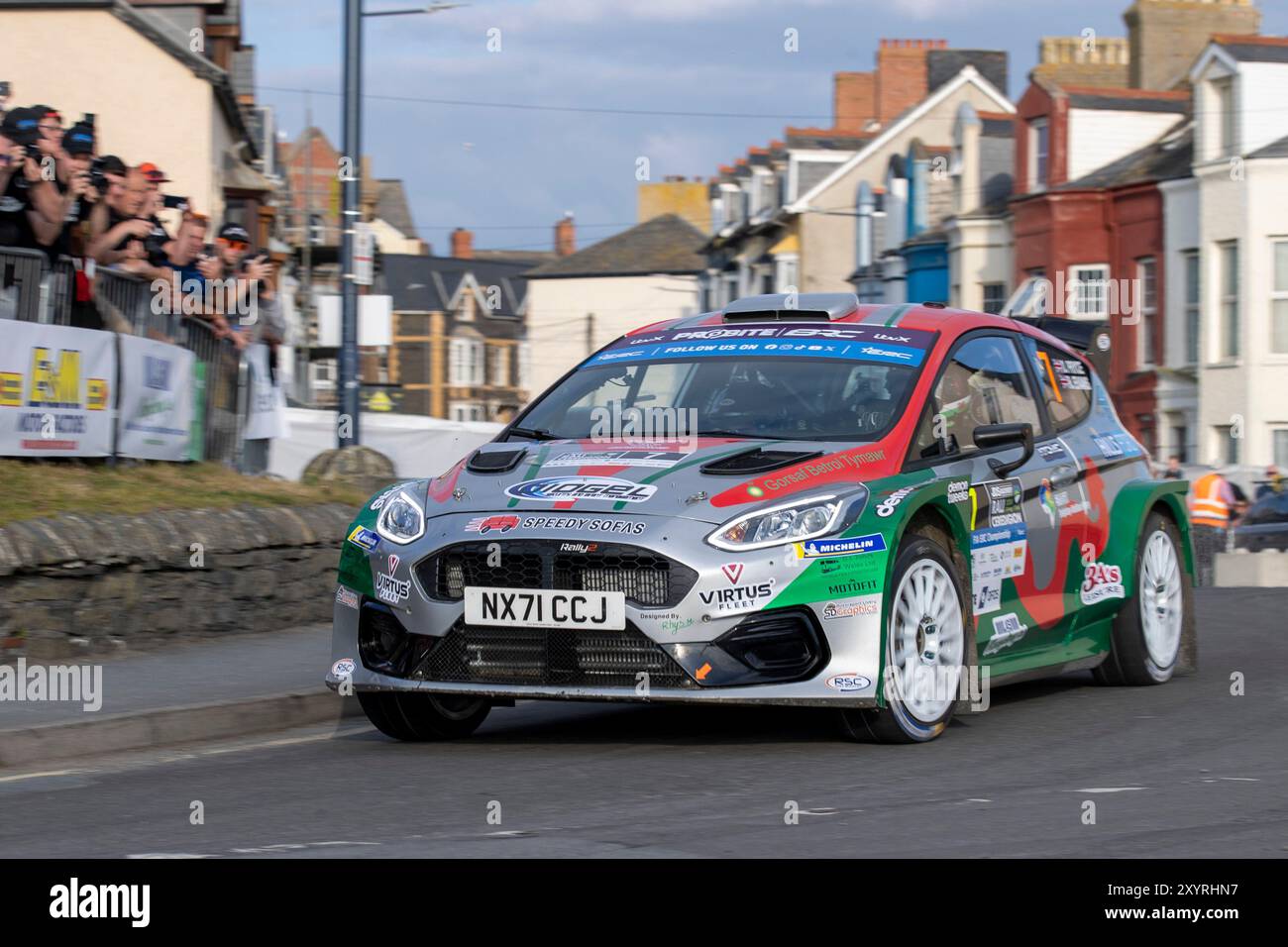 Aberystwyth, Dyfed, Großbritannien. 30. August 2024. 2024 FIA European Rallye Championship Day 1; Fahrer Osian Pryce und Beifahrer Rhodri Evans in ihren Ford Fiesta Mk II Tackle Stage 1 und 2 der Rallye in Aberystwyth Credit: Action Plus Sports/Alamy Live News Stockfoto