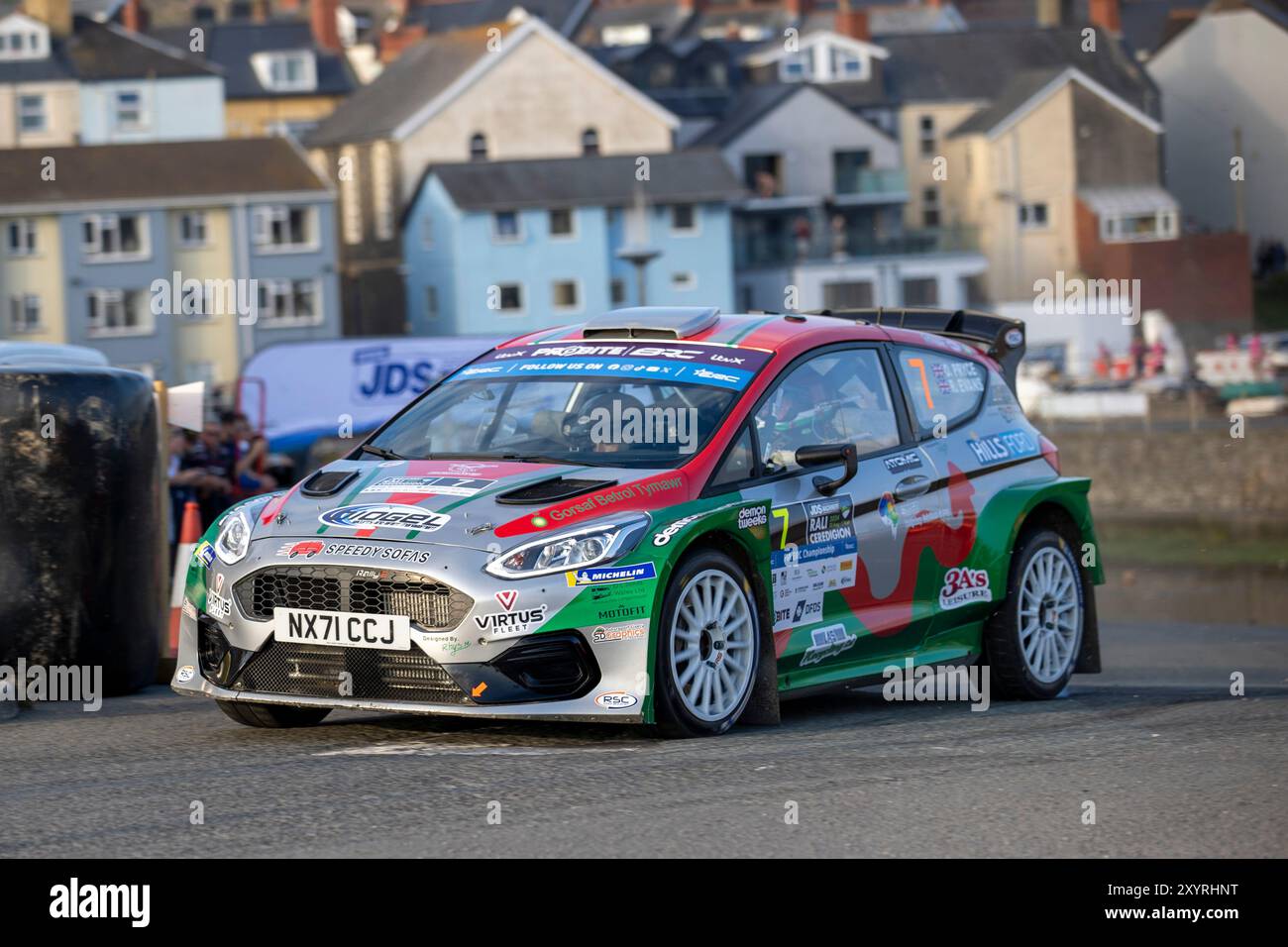 Aberystwyth, Dyfed, Großbritannien. 30. August 2024. 2024 FIA European Rallye Championship Day 1; Fahrer Osian Pryce und Beifahrer Rhodri Evans in ihren Ford Fiesta Mk II Tackle Stage 1 und 2 der Rallye in Aberystwyth Credit: Action Plus Sports/Alamy Live News Stockfoto