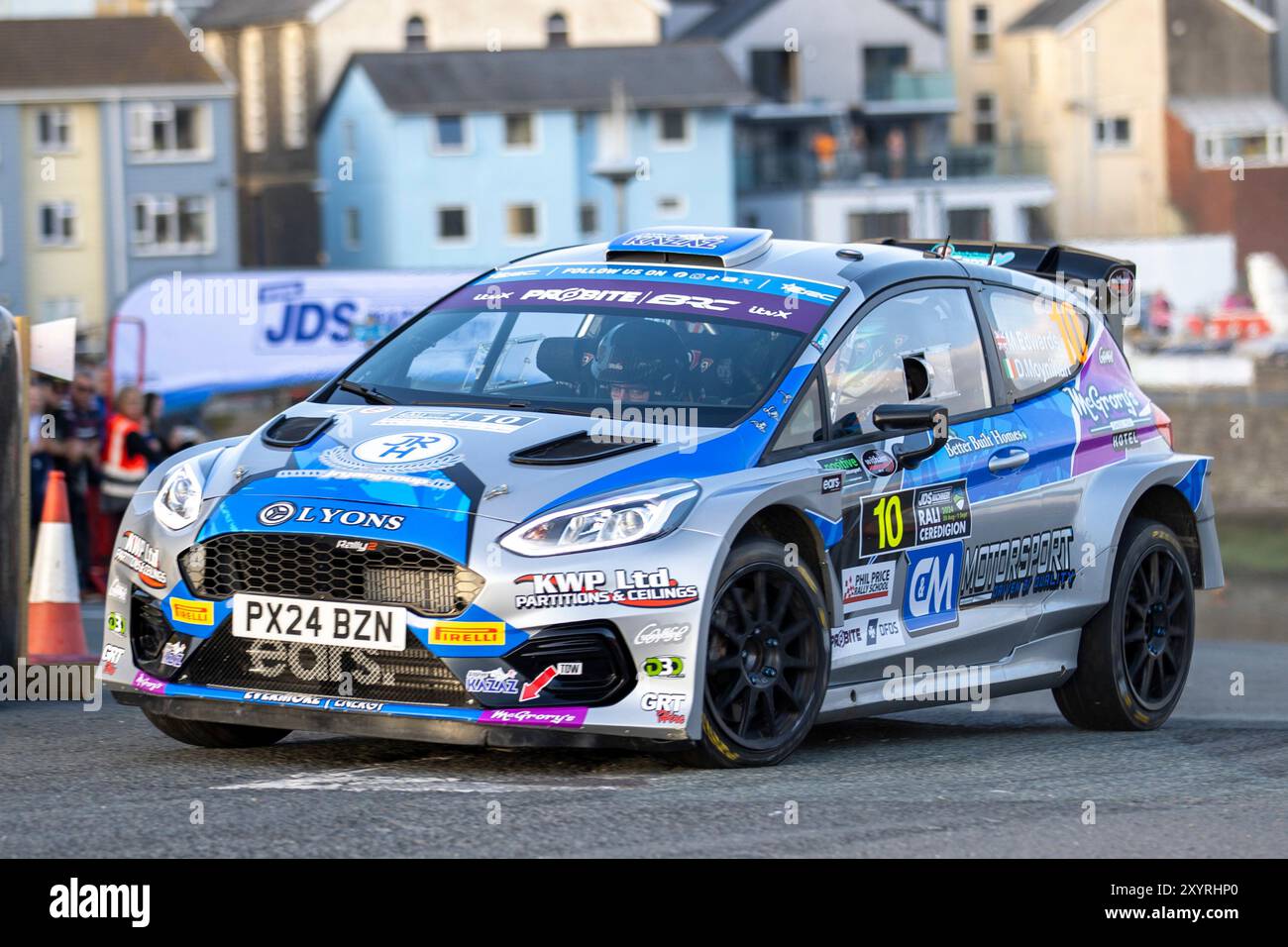 Aberystwyth, Dyfed, Großbritannien. 30. August 2024. 2024 FIA European Rally Championship Day 1; Fahrer Matt Edwards und Beifahrer David Moynihan in ihren Ford Fiesta Mk II Tackle Stage 1 und 2 der Rallye in Aberystwyth Credit: Action Plus Sports/Alamy Live News Stockfoto