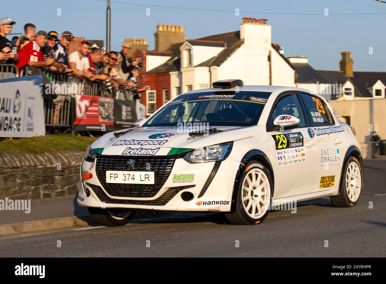 Aberystwyth, Dyfed, Großbritannien. 30. August 2024. 2024 FIA Rallyemeisterschaft Tag 1; Fahrer Aoife RAftery und Beifahrerin Hannah McKillop in ihren Peugeot 208 Rally4 Tackle Stage 1 und 2 der Rallye in Aberystwyth Credit: Action Plus Sports/Alamy Live News Stockfoto
