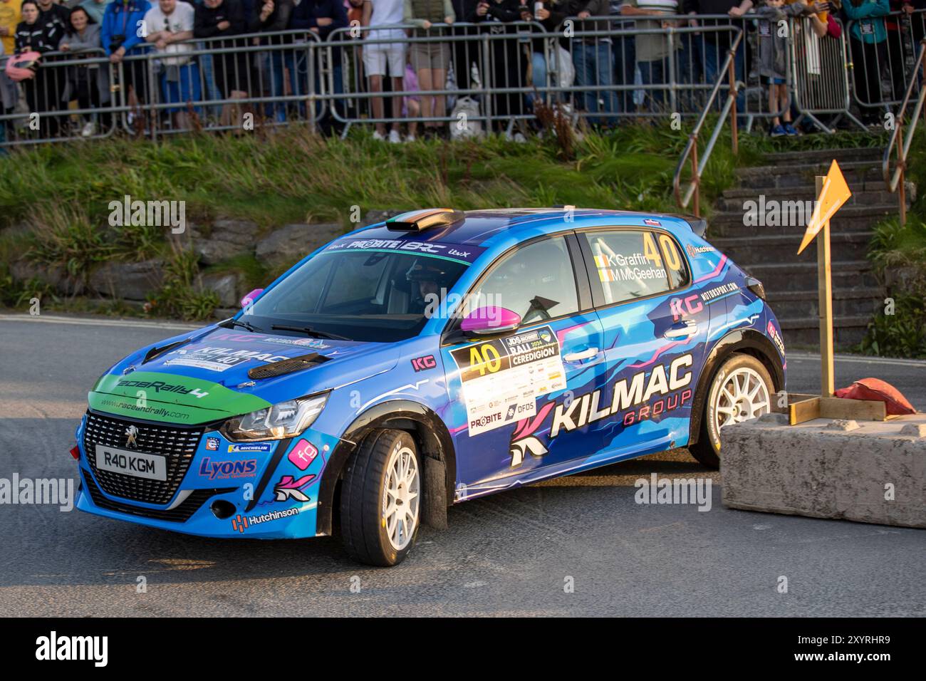 Aberystwyth, Dyfed, Großbritannien. 30. August 2024. 2024 FIA Rallyemeisterschaft Tag 1; Fahrer Kalum Graffin und Beifahrer Mark McGeehan in ihren Peugeot 208 Rally4-Tackle-Stadien 1 und 2 der Rallye in Aberystwyth Credit: Action Plus Sports/Alamy Live News Stockfoto