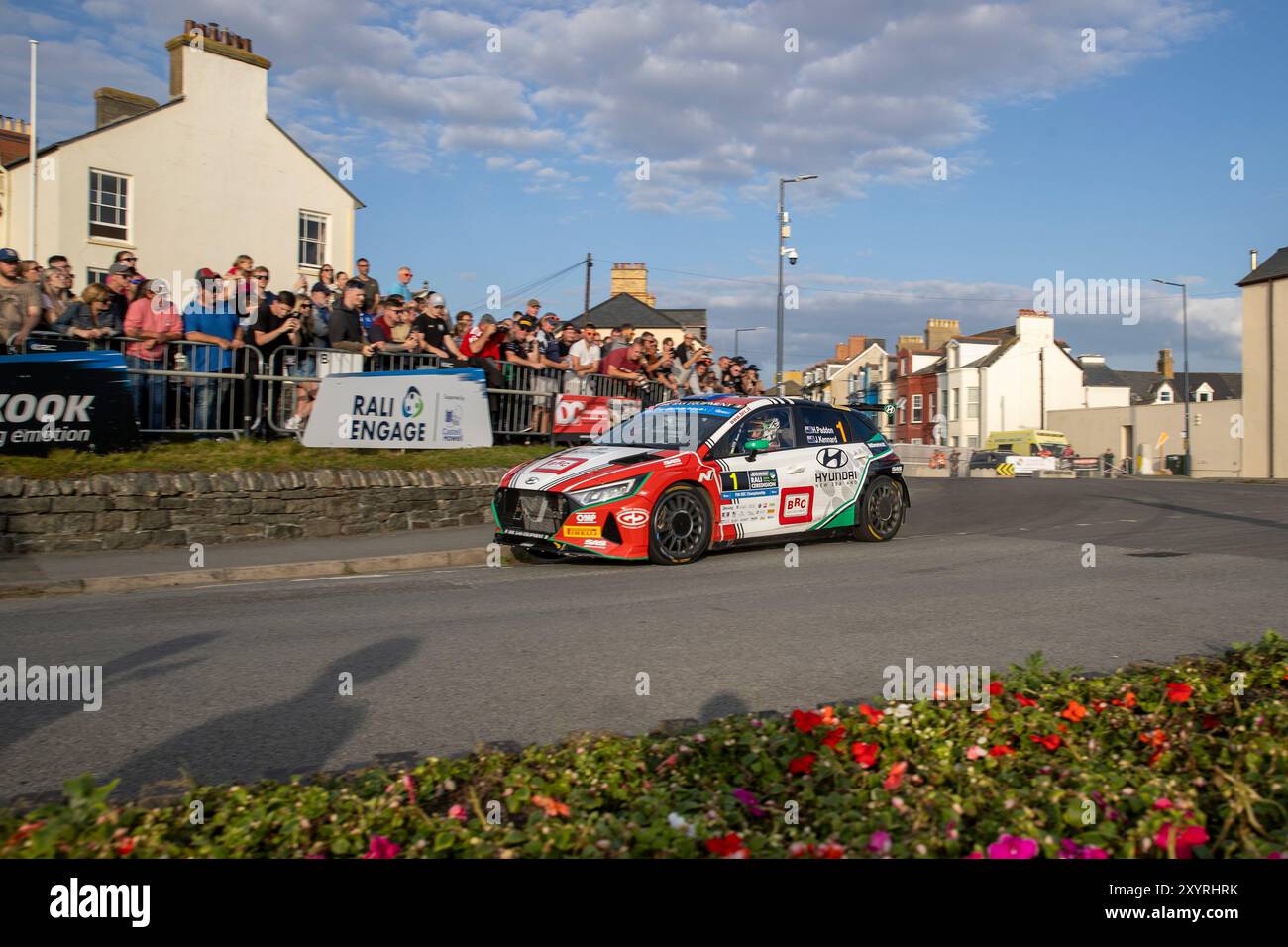 Aberystwyth, Dyfed, Großbritannien. 30. August 2024. 2024 FIA European Rally Championship Day 1; Fahrer Hayden Paddon und Beifahrer John Kennard in ihren Hyundai i20 N Tackle Stage 1 und 2 der Rallye in Aberystwyth Credit: Action Plus Sports/Alamy Live News Stockfoto
