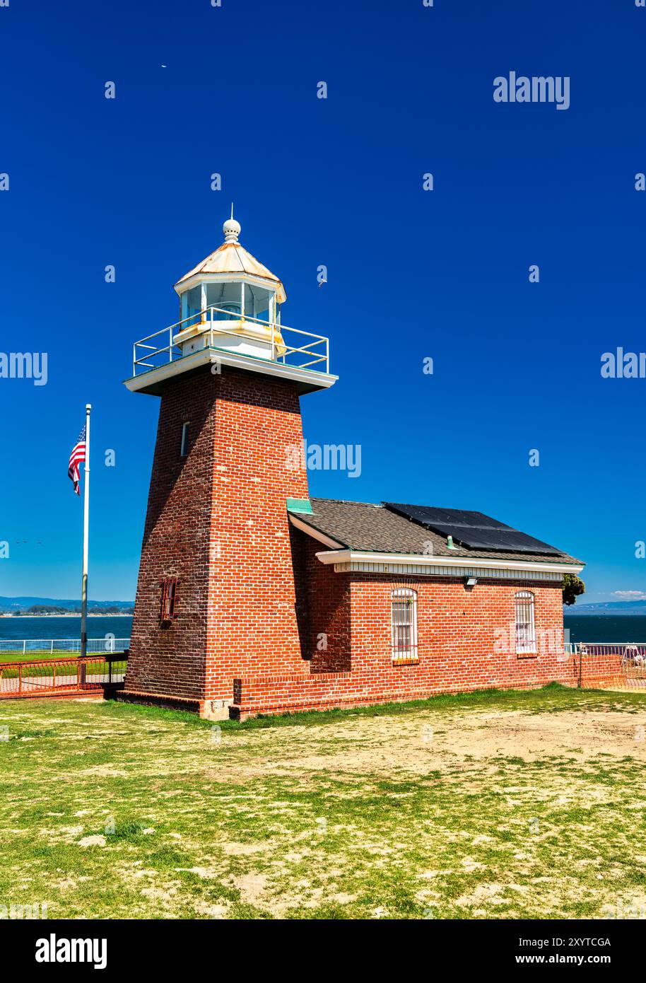 Mark Abbott Memorial Lighthouse mit dem Santa Cruz Surfing Museum in Santa Cruz, Kalifornien, USA Stockfoto