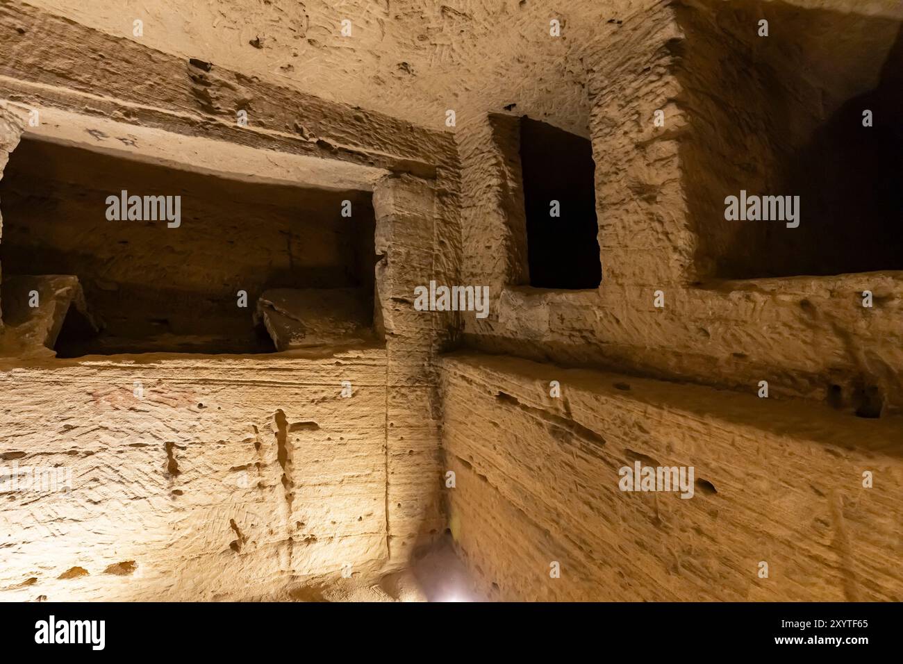 Katakomben von KOM el Shoqafa, in Felsen gehauene Grabkammern im Untergrund, Alexandria, Ägypten, Nordafrika, Afrika Stockfoto