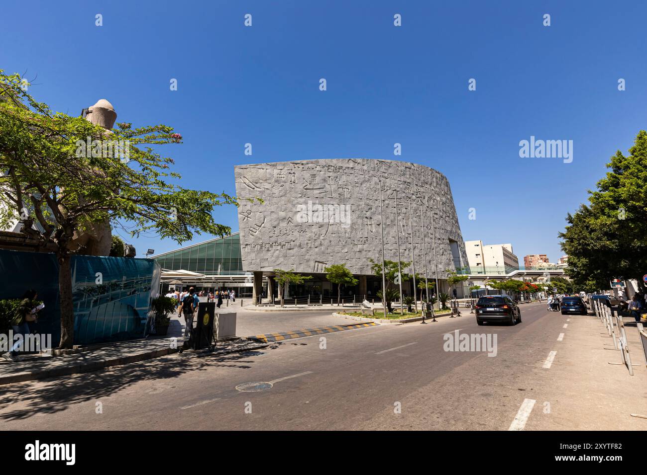 Alexandria Bibliotheca, gedenken Sie an das moderne Gebäude der alten „Alexandria Library“, im Stadtzentrum am Meer, Alexandria, Ägypten, Nordafrika, Afrika Stockfoto